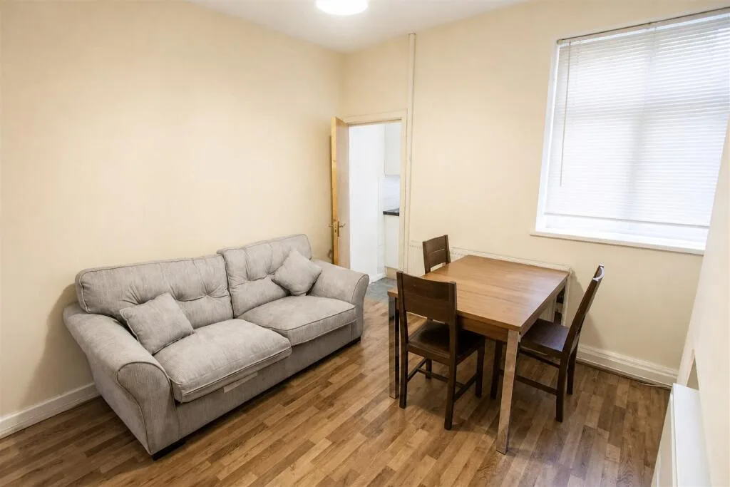4 bedroom house for rent