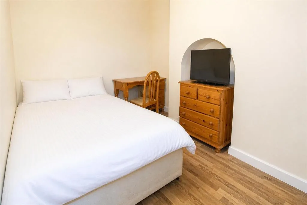 4 bedroom house for rent