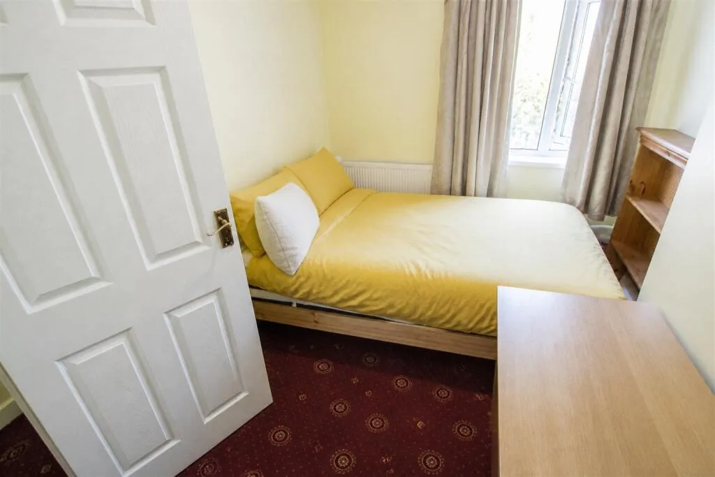 4 bedroom house for rent