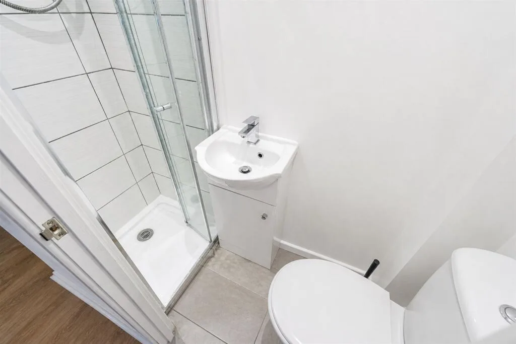 4 bedroom detached house for rent