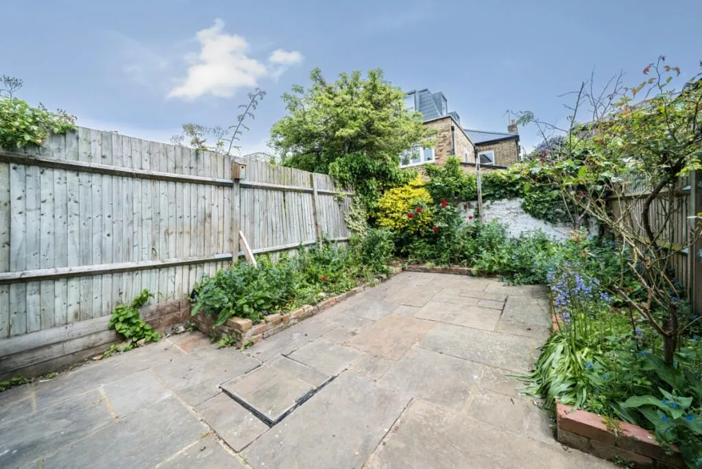3 bedroom house for rent
