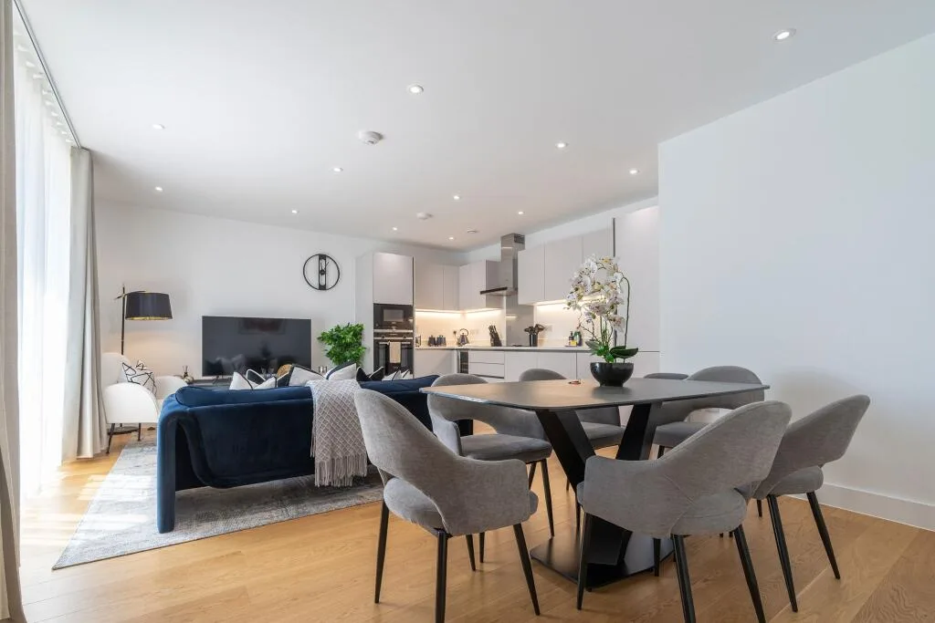 3 bedroom flat for rent