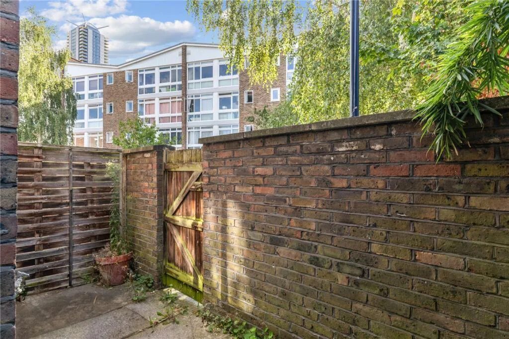 1 bedroom terraced house for rent