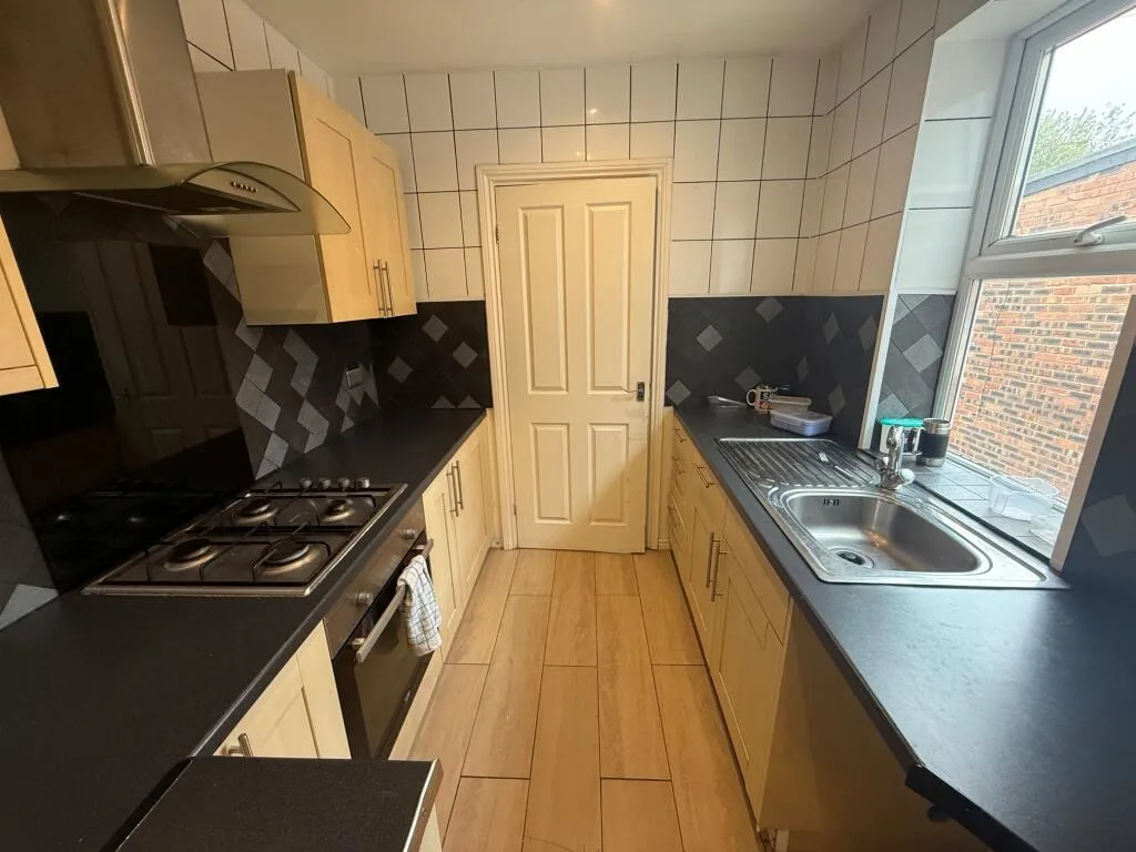 3 bedroom flat for rent