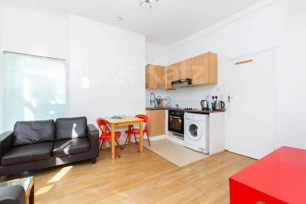 3 bedroom flat for rent