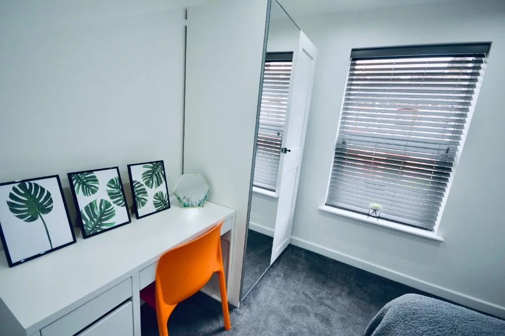 7 bedroom terraced house for rent