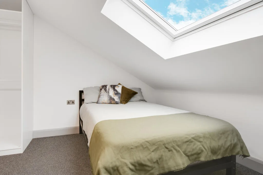 6 bedroom terraced house for rent