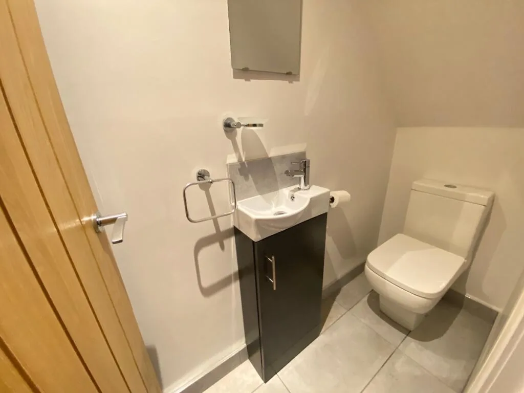 4 bedroom terraced house for rent