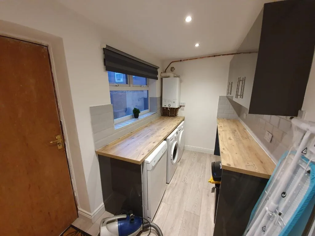 5 bedroom terraced house for rent