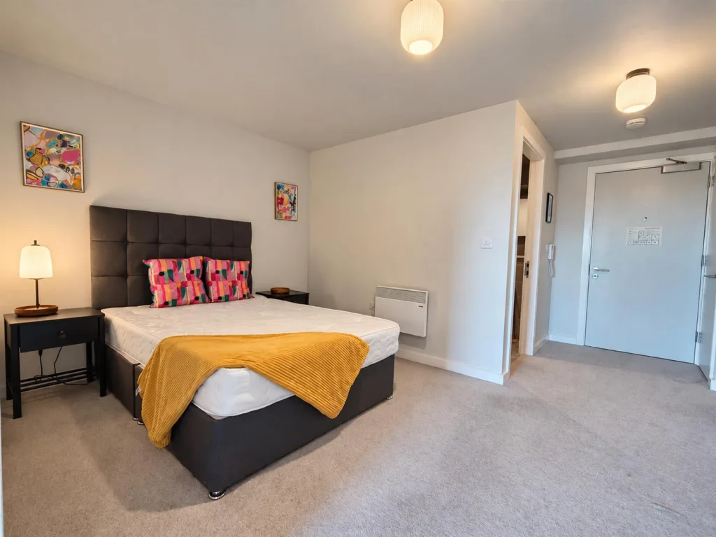 Studio flat for rent