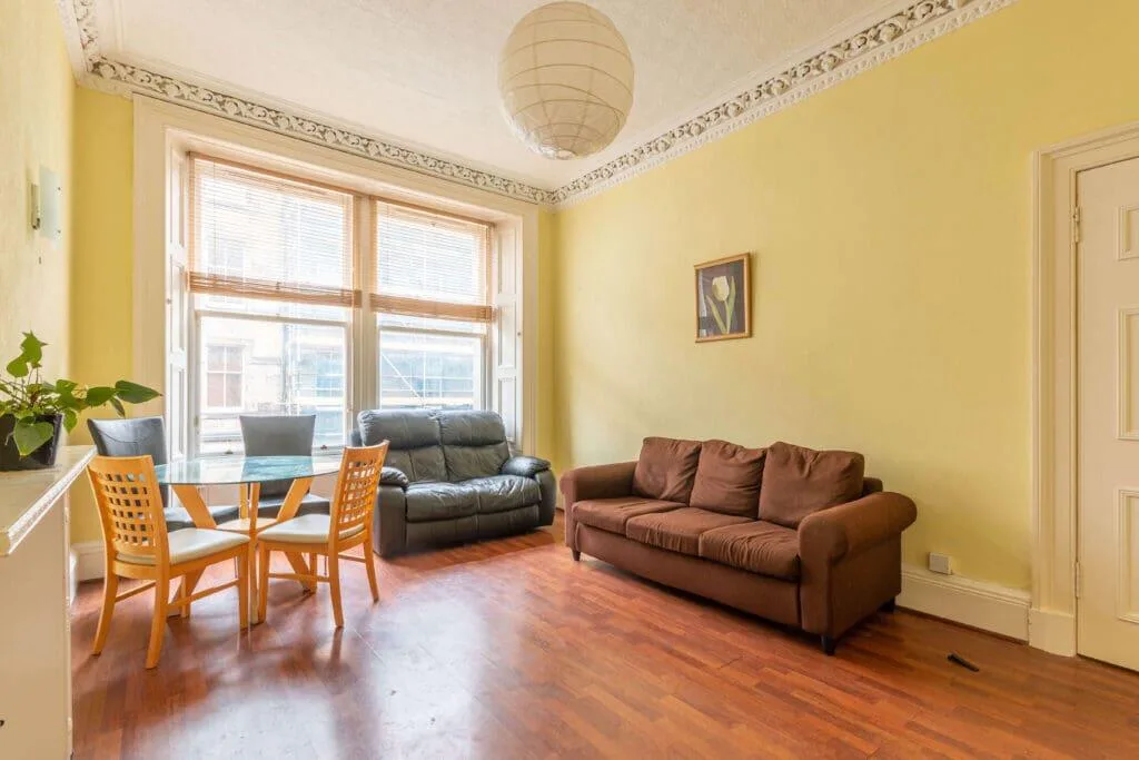3 bedroom flat for rent