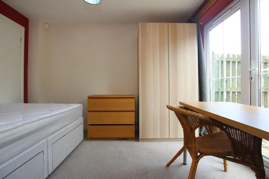 4 bedroom terraced house for rent