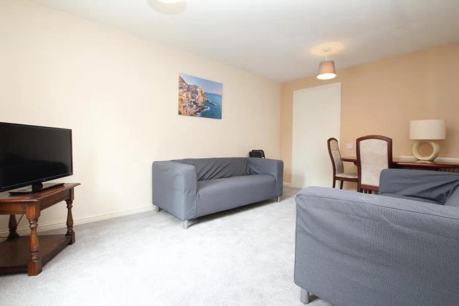 4 bedroom terraced house for rent