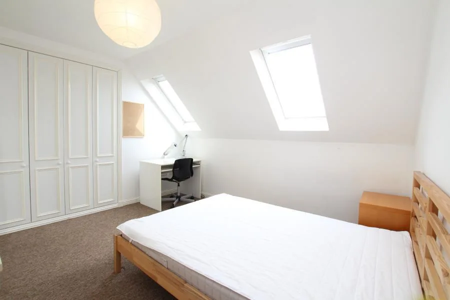 4 bedroom terraced house for rent
