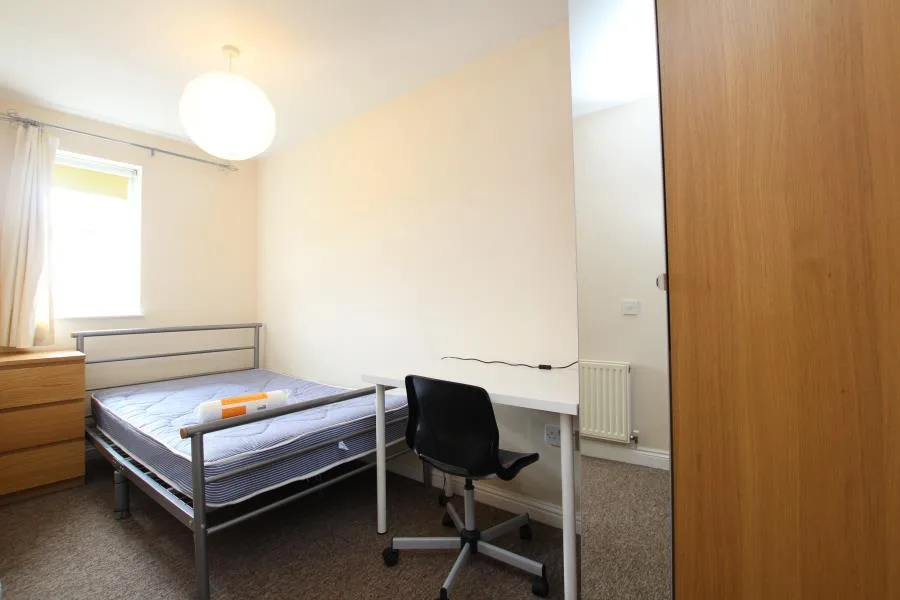 4 bedroom terraced house for rent