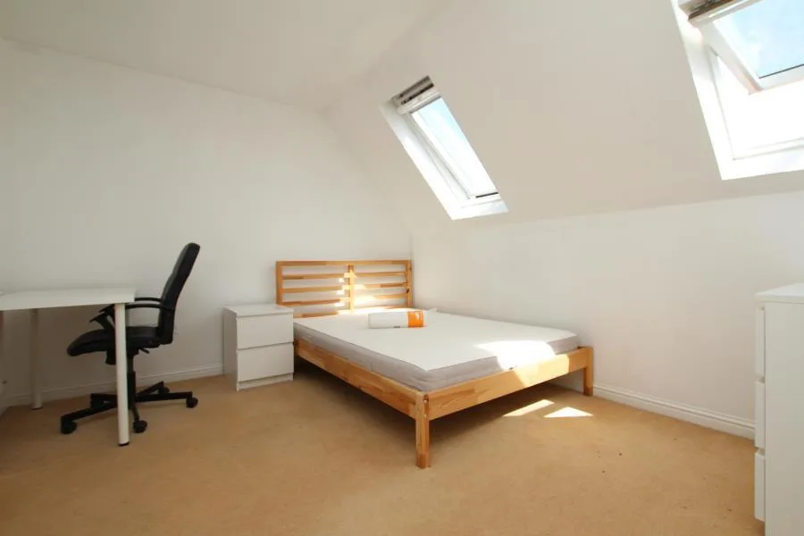 4 bedroom terraced house for rent