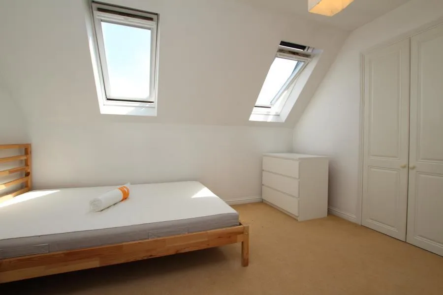 4 bedroom terraced house for rent