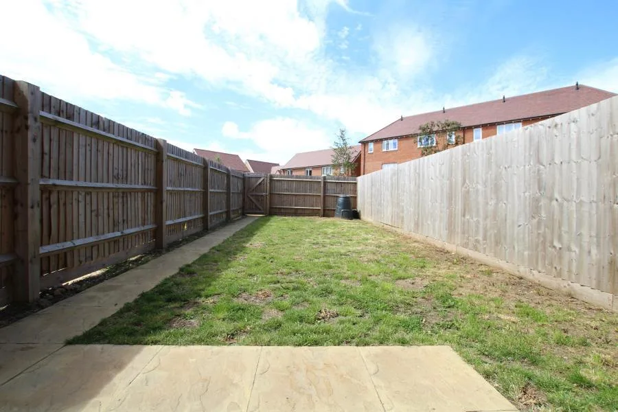 6 bedroom terraced house for rent