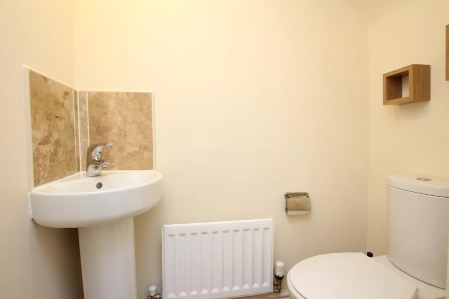 6 bedroom terraced house for rent