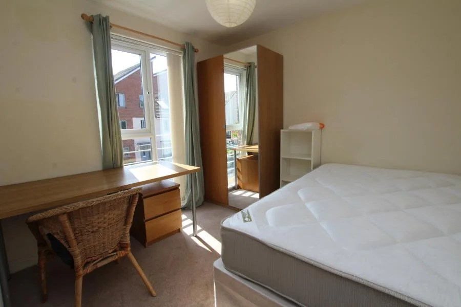 6 bedroom terraced house for rent