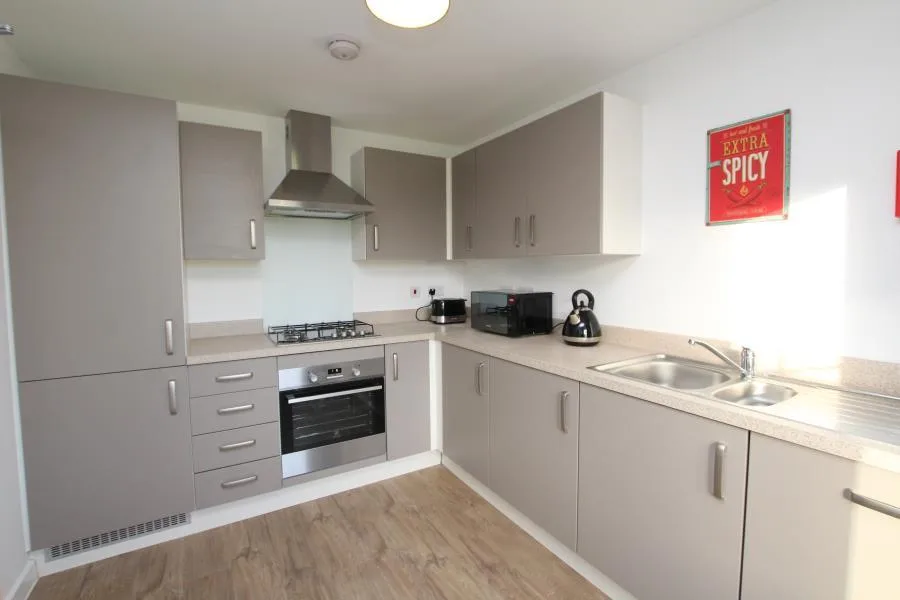 6 bedroom terraced house for rent