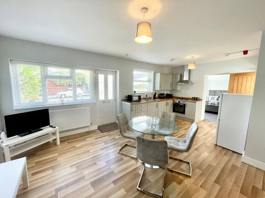 2 bedroom flat for rent