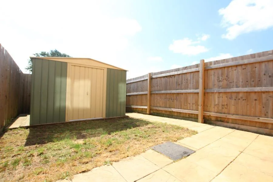 7 bedroom terraced house for rent