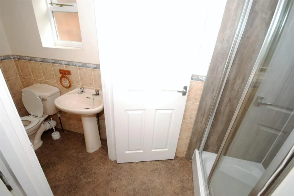 7 bedroom house for rent