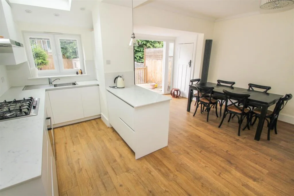 3 bedroom terraced house for rent