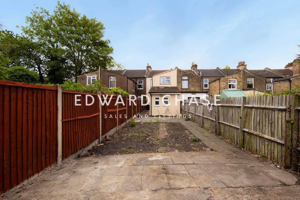 3 bedroom terraced house for rent