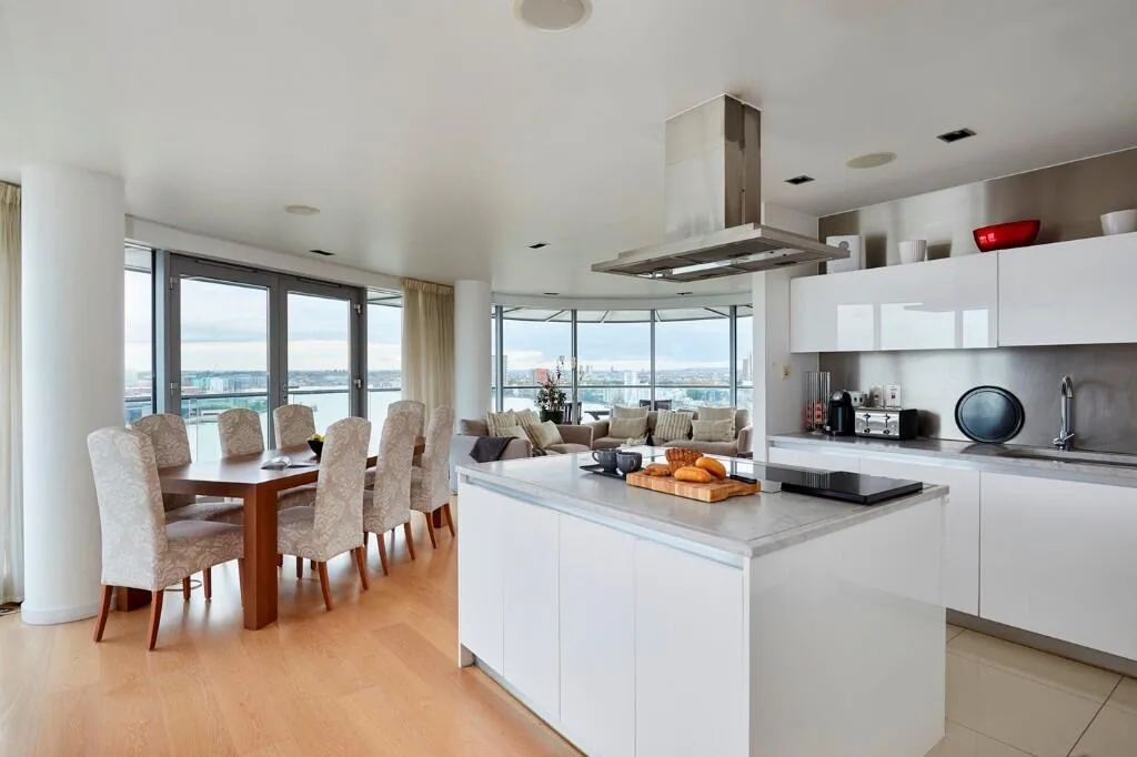 3 bedroom flat for rent