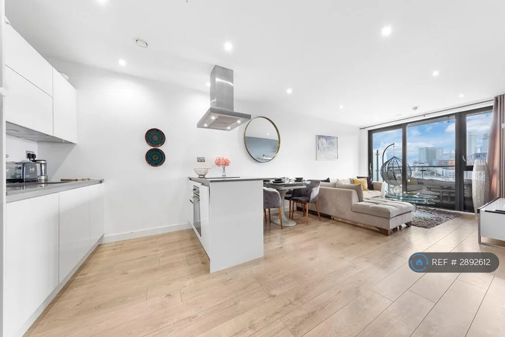 2 bedroom flat for rent
