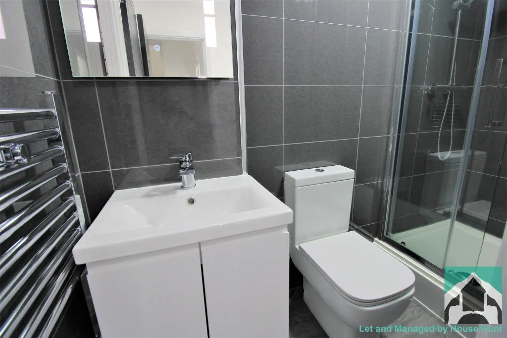 9 bedroom house for rent