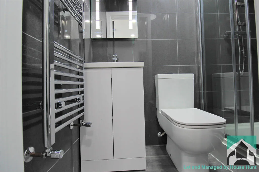 9 bedroom house for rent
