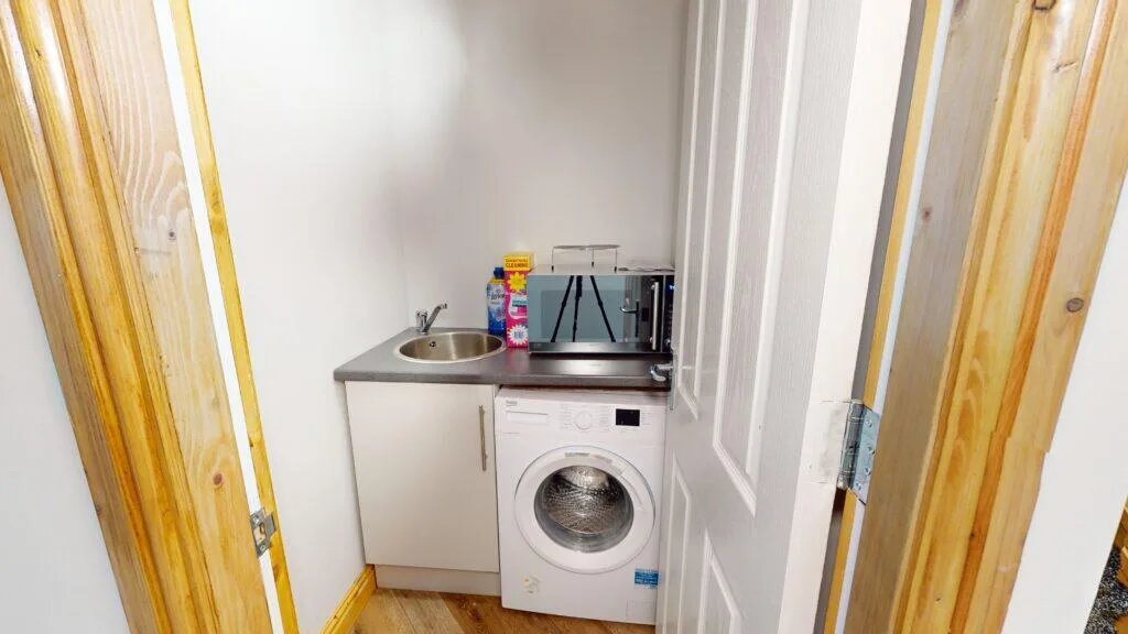 5 bedroom house for rent