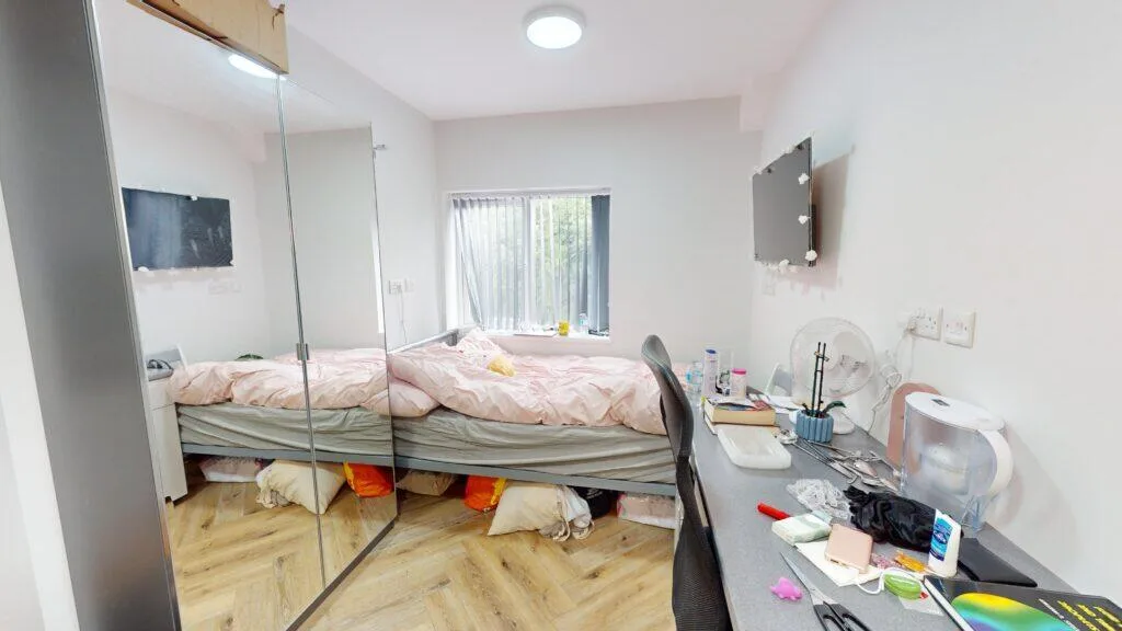5 bedroom house for rent