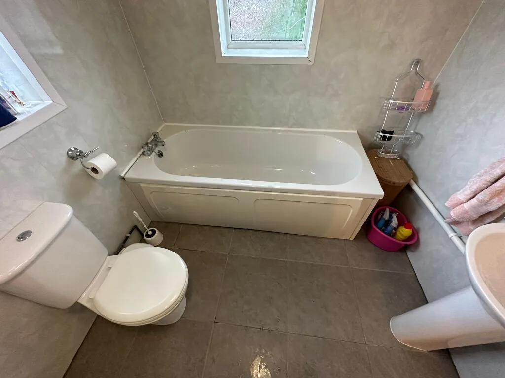 6 bedroom house for rent