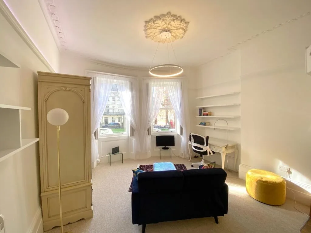 Studio flat for rent