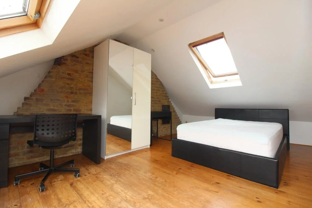 3 bedroom maisonette for rent