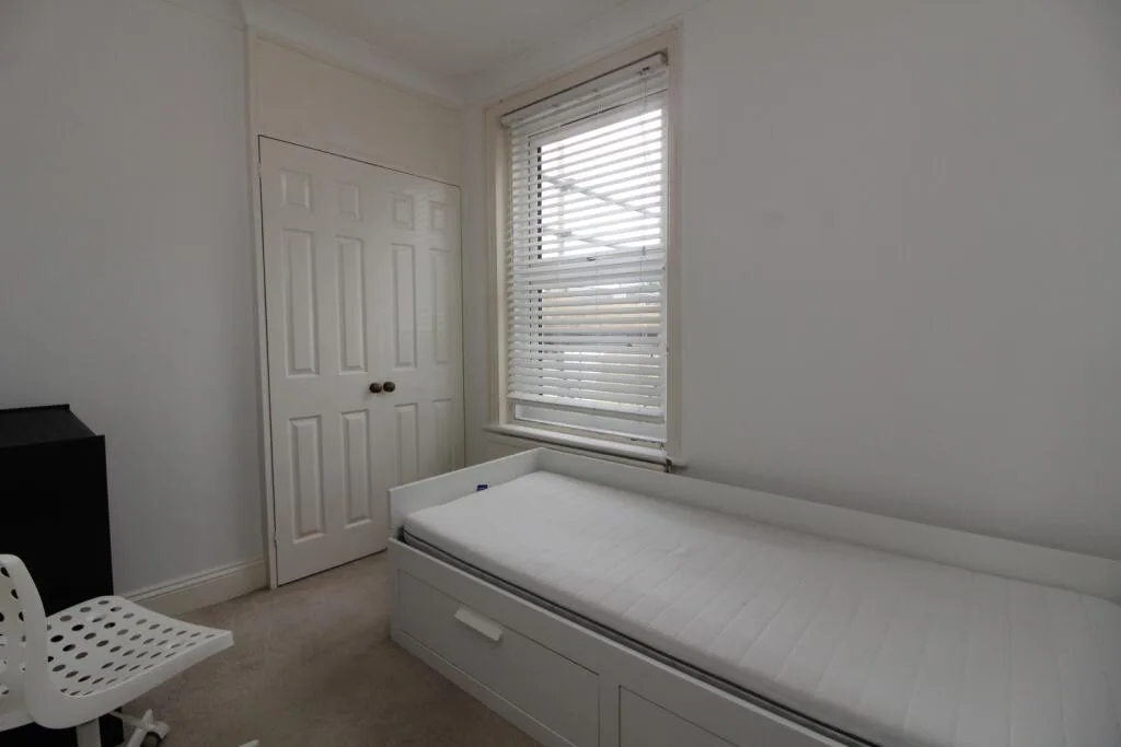 3 bedroom maisonette for rent