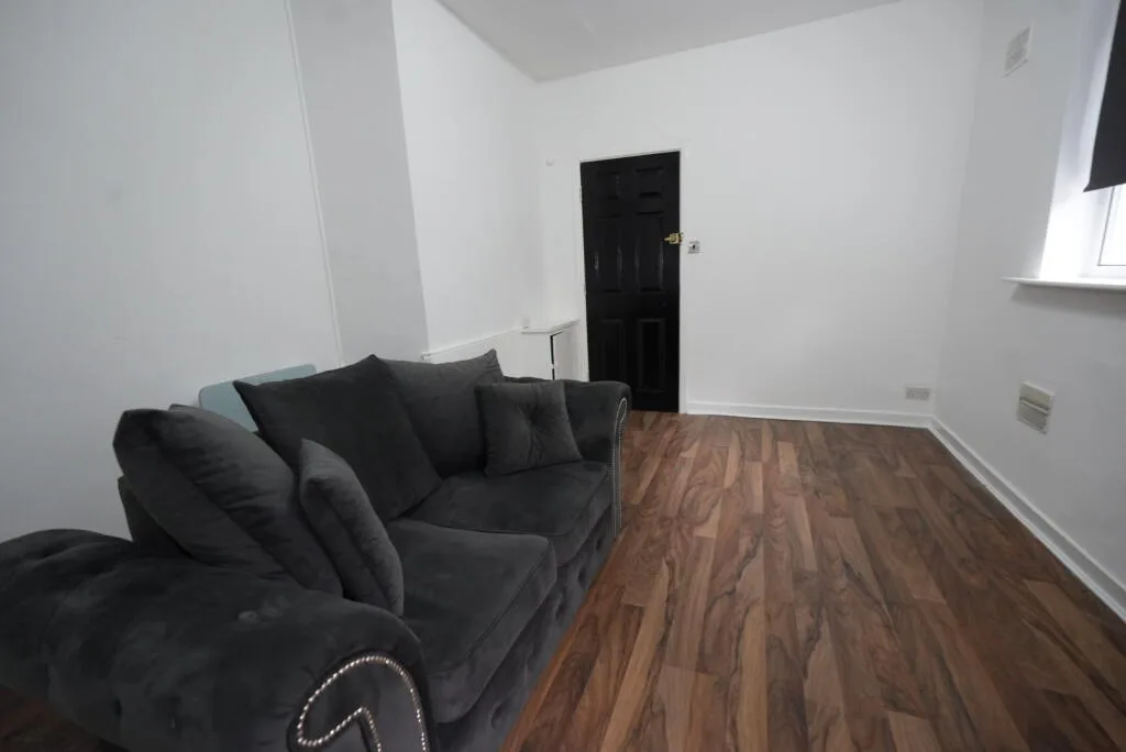 2 bedroom duplex for rent