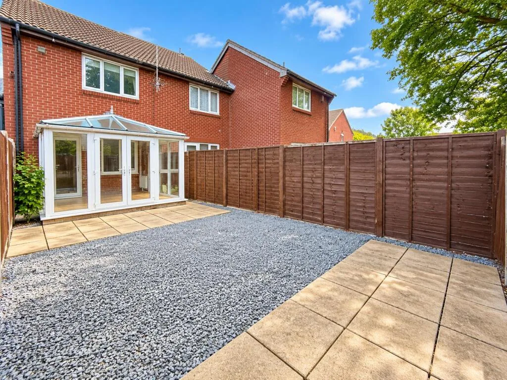 2 bedroom terraced house for rent