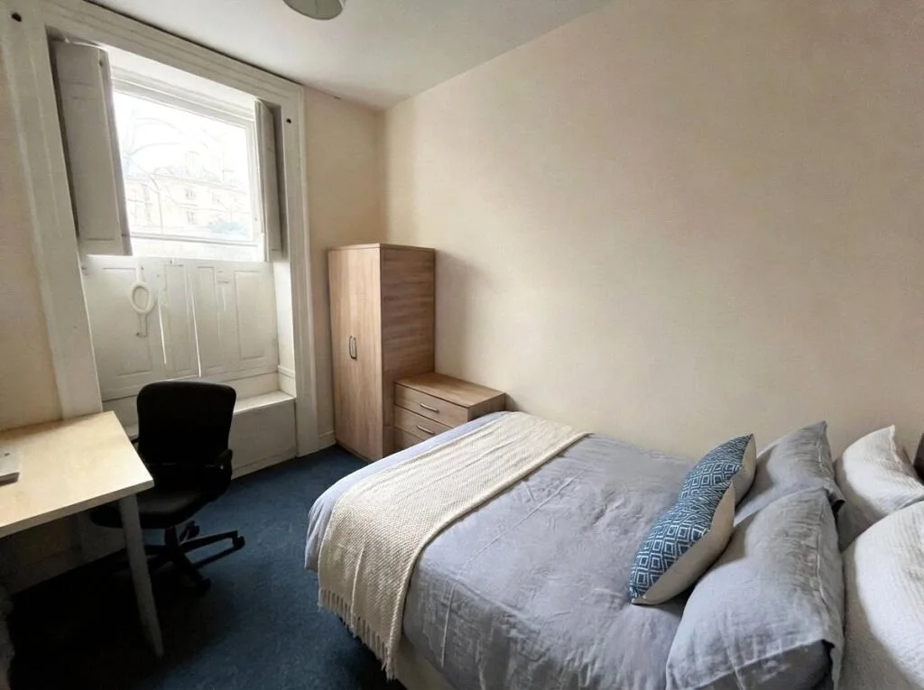 4 bedroom apartment for rent