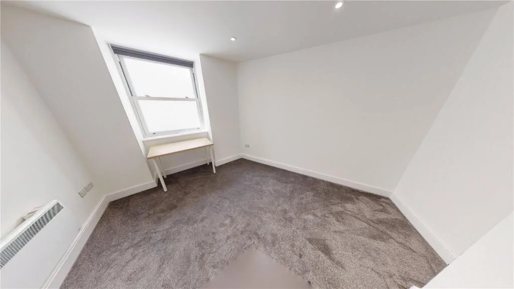 4 bedroom apartment for rent