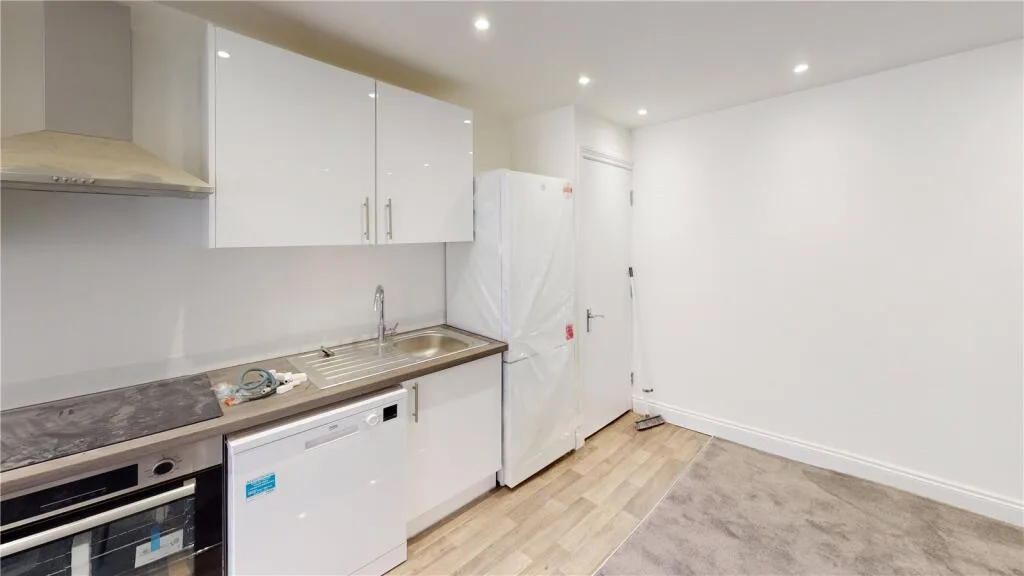 4 bedroom apartment for rent
