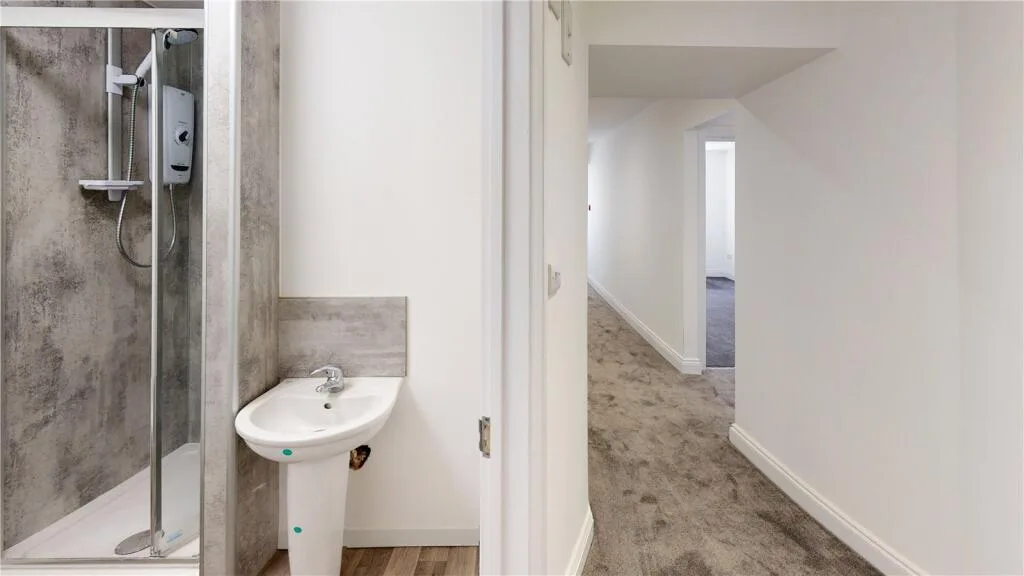 4 bedroom apartment for rent