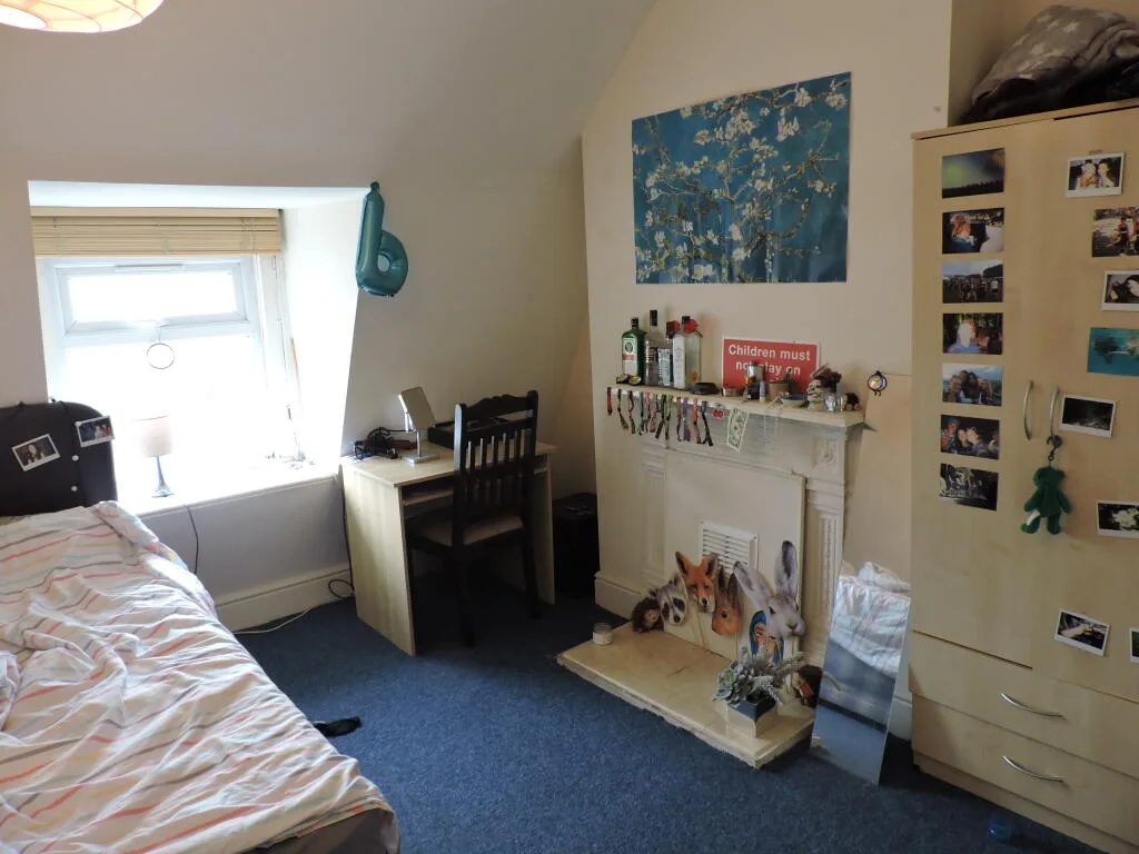 7 bedroom maisonette for rent