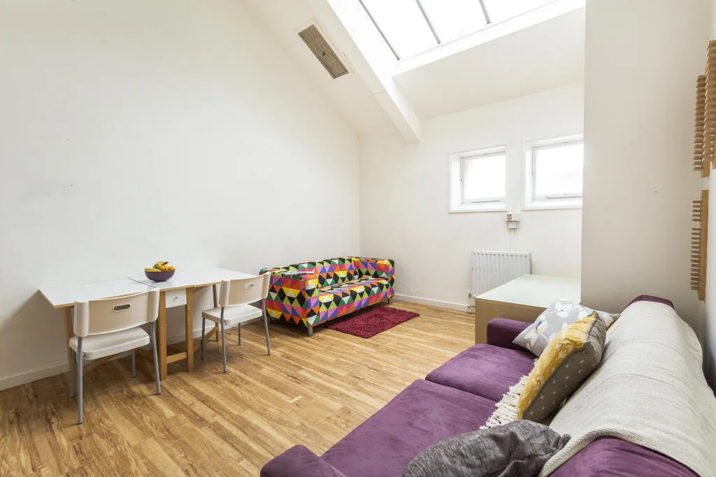 6 bedroom apartment for rent