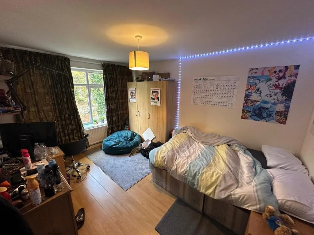 4 bedroom terraced house for rent