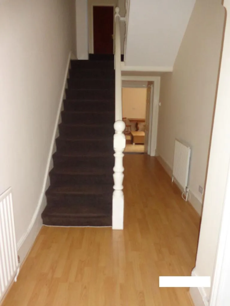 6 bedroom terraced house for rent